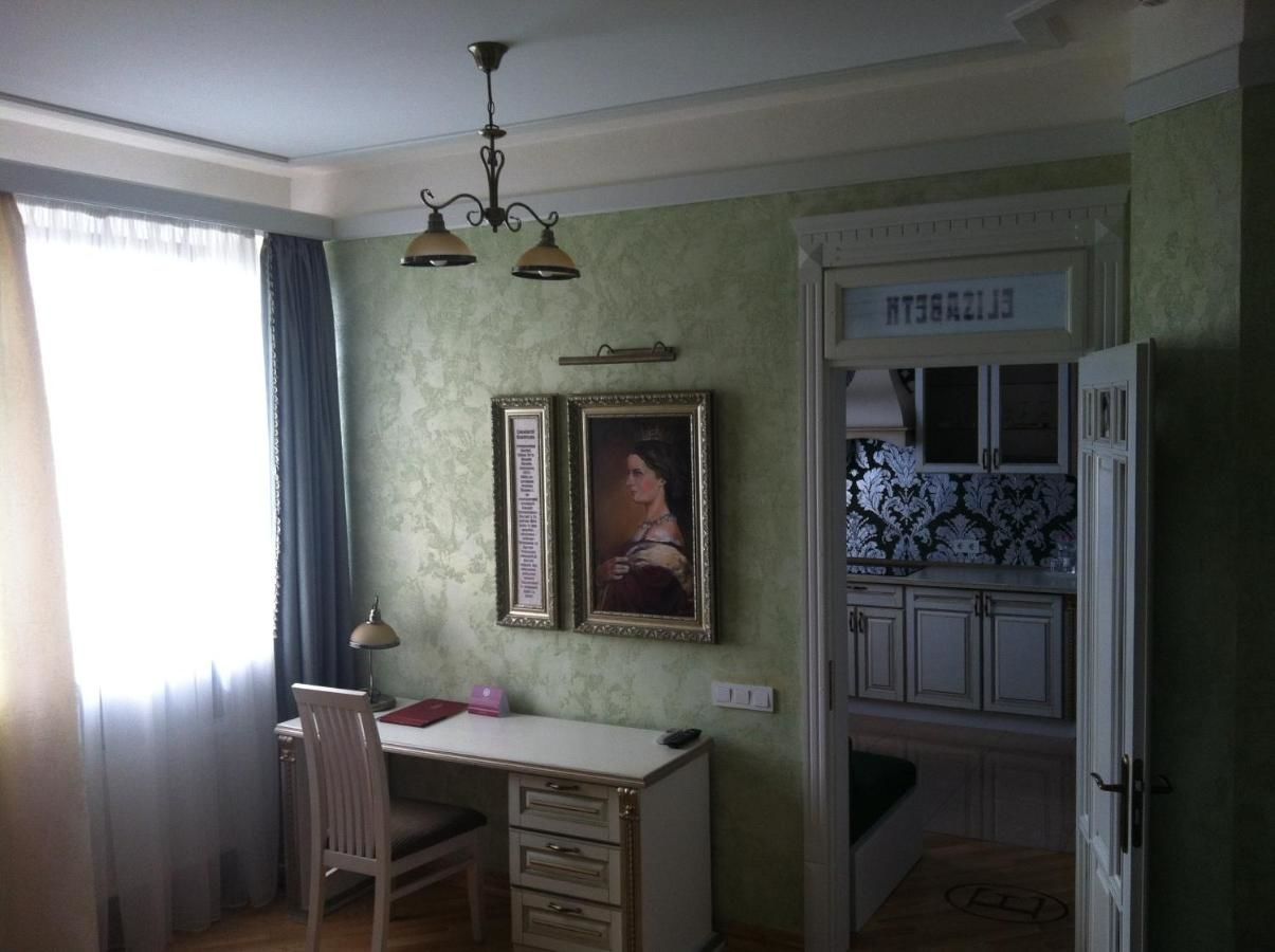 Отель Fontush Boutique Hotel Ивано-Франковск-43