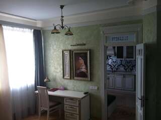 Отель Fontush Boutique Hotel Ивано-Франковск Люкс-4