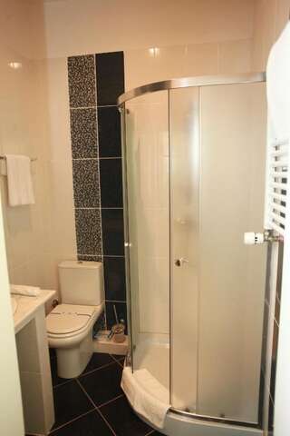 Отель Fontush Boutique Hotel Ивано-Франковск Стандартный одноместный номер-2