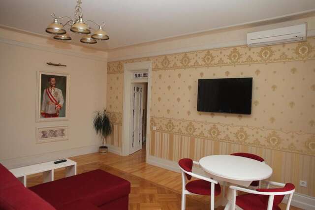 Отель Fontush Boutique Hotel Ивано-Франковск-36
