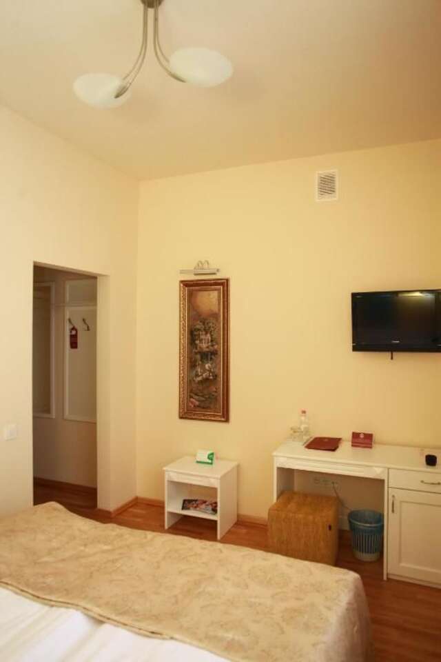 Отель Fontush Boutique Hotel Ивано-Франковск-66