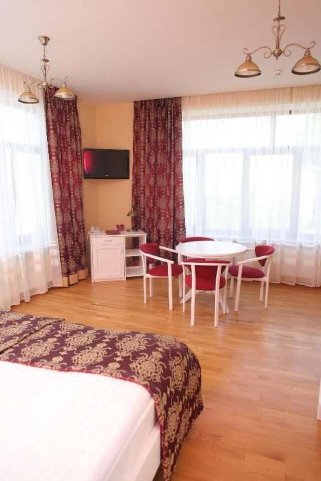 Отель Fontush Boutique Hotel Ивано-Франковск-69